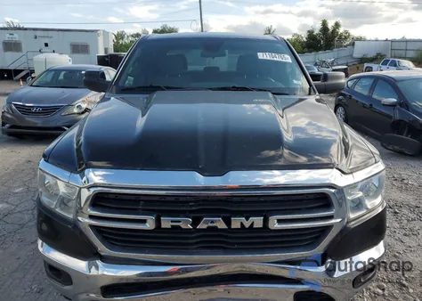 2021 Ram 1500 Big Horn/Lone Star из США, поврежденный, VIN 1C6RRFFG8MN644284